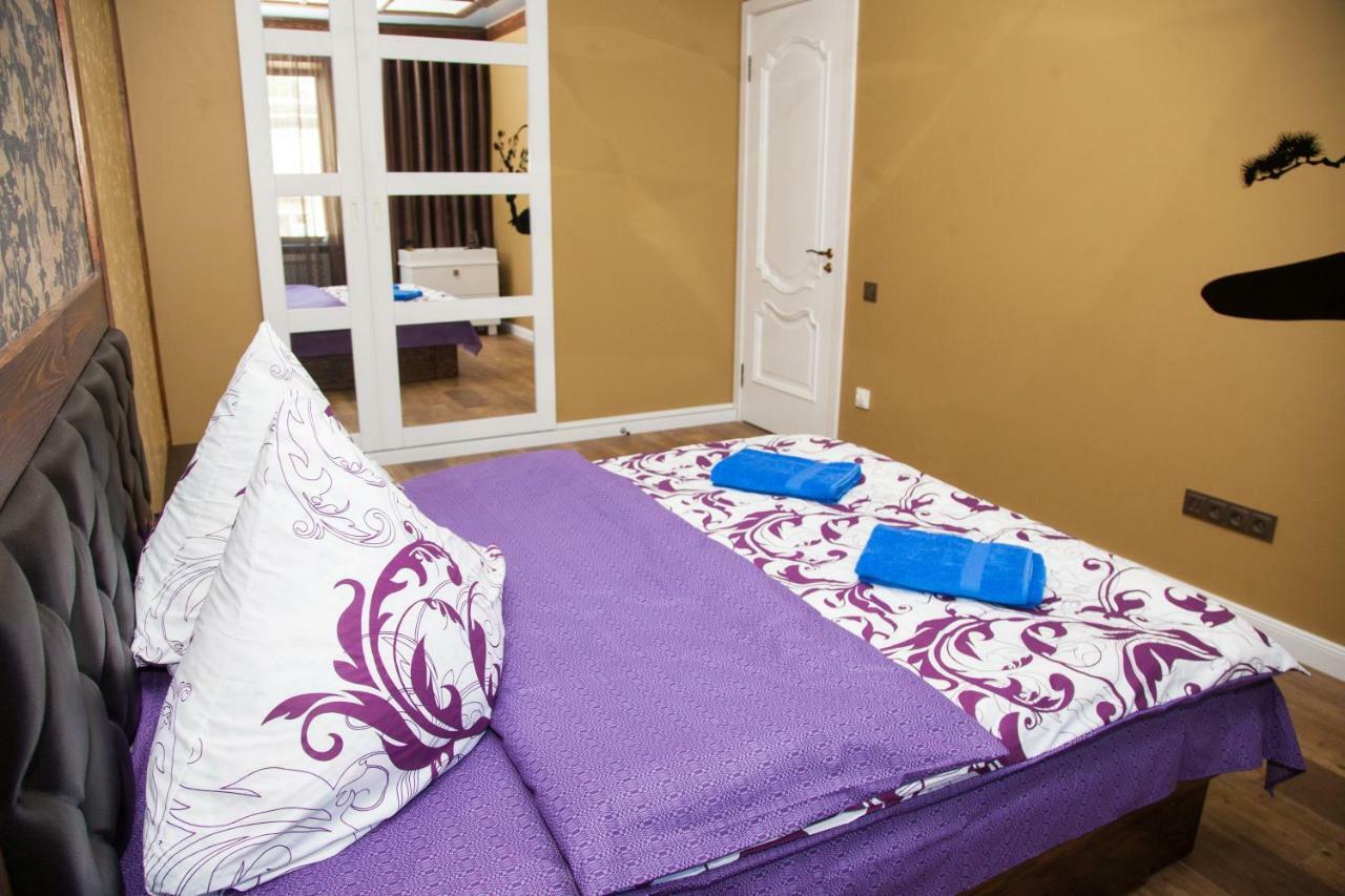 Vip Apartment On Lobanovskogo 19 Street Zaporizhia ภายนอก รูปภาพ