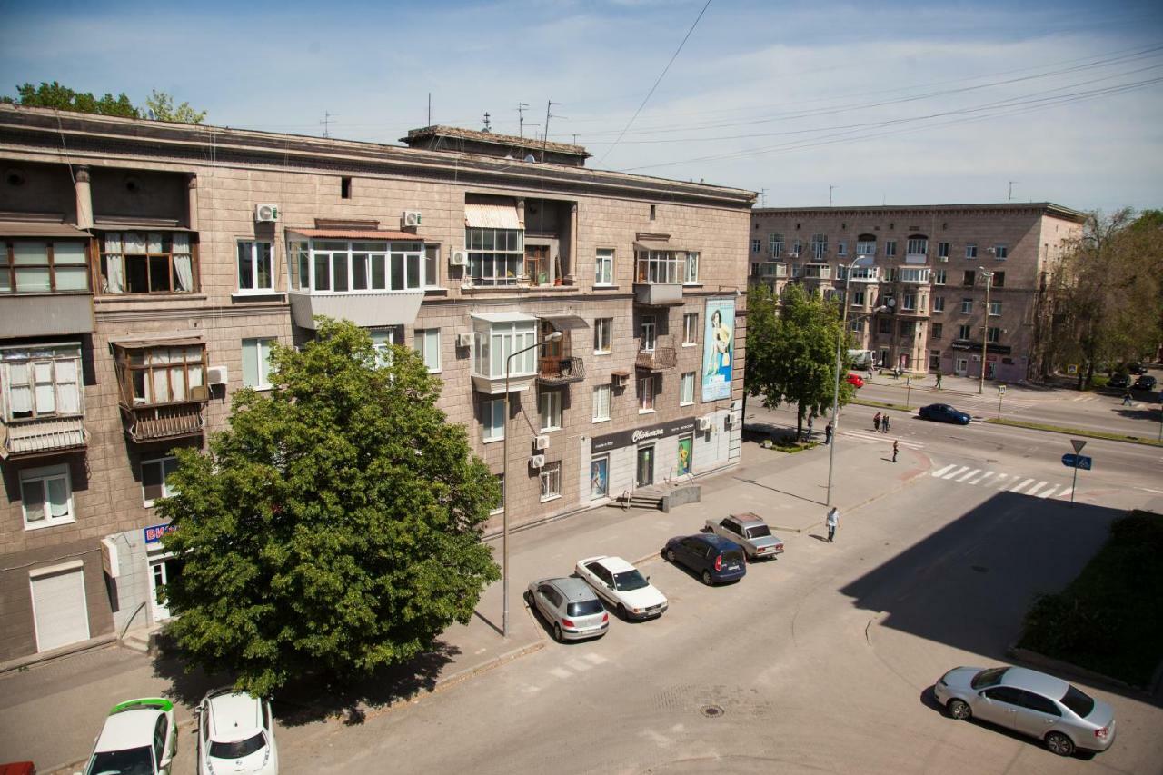 Vip Apartment On Lobanovskogo 19 Street Zaporizhia ภายนอก รูปภาพ